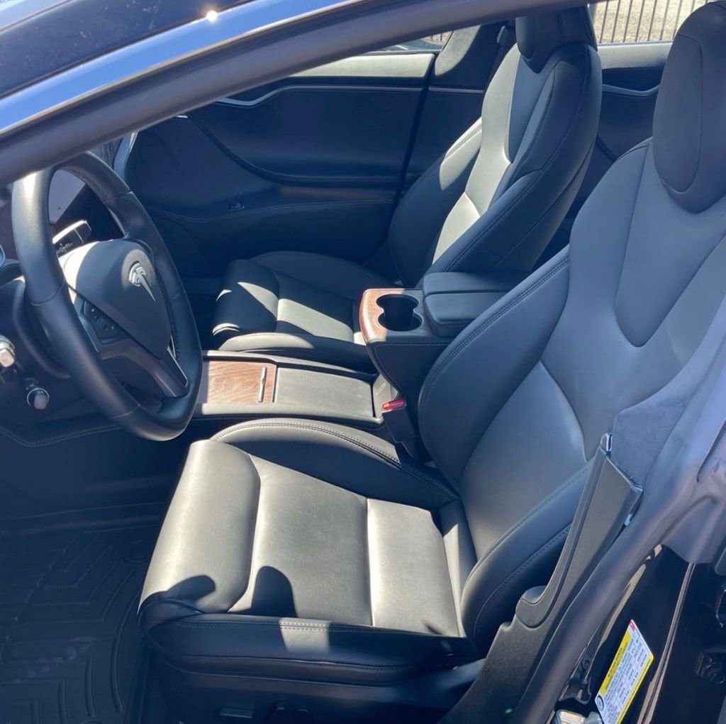 Used 2020 Tesla Model S Long Range Plus image 11