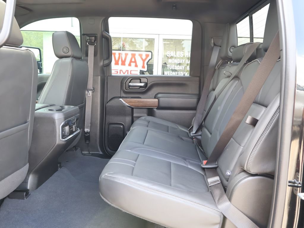 Used 2023 Chevrolet Silverado 3500 High Country AWD/4WD image 27