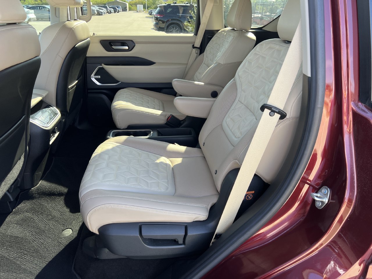 Used 2026 Nissan Armada Platinum RWD image 20