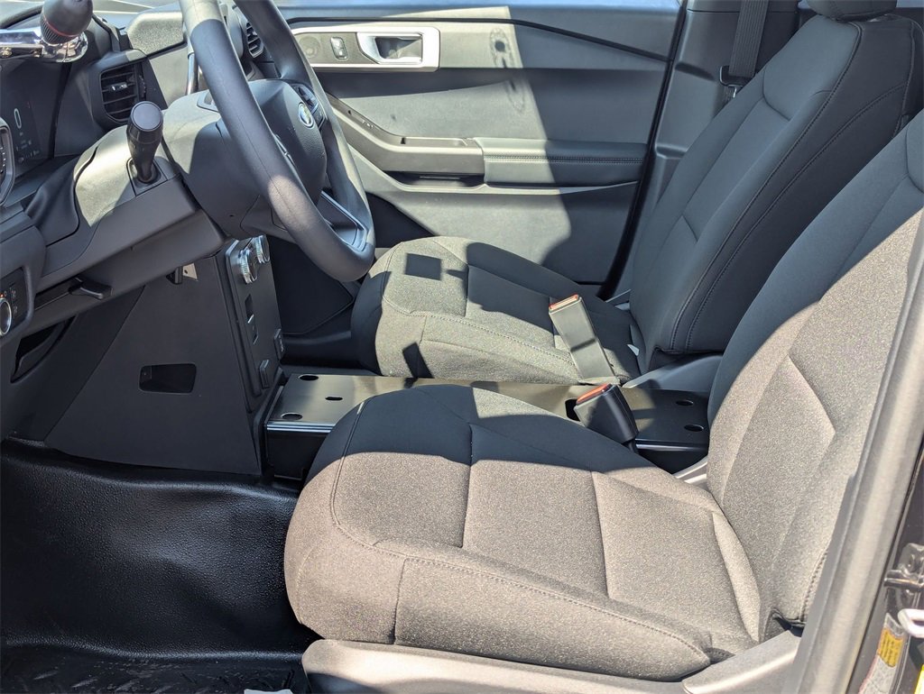 New 2025 Ford Explorer 4WD Police Interceptor image 6