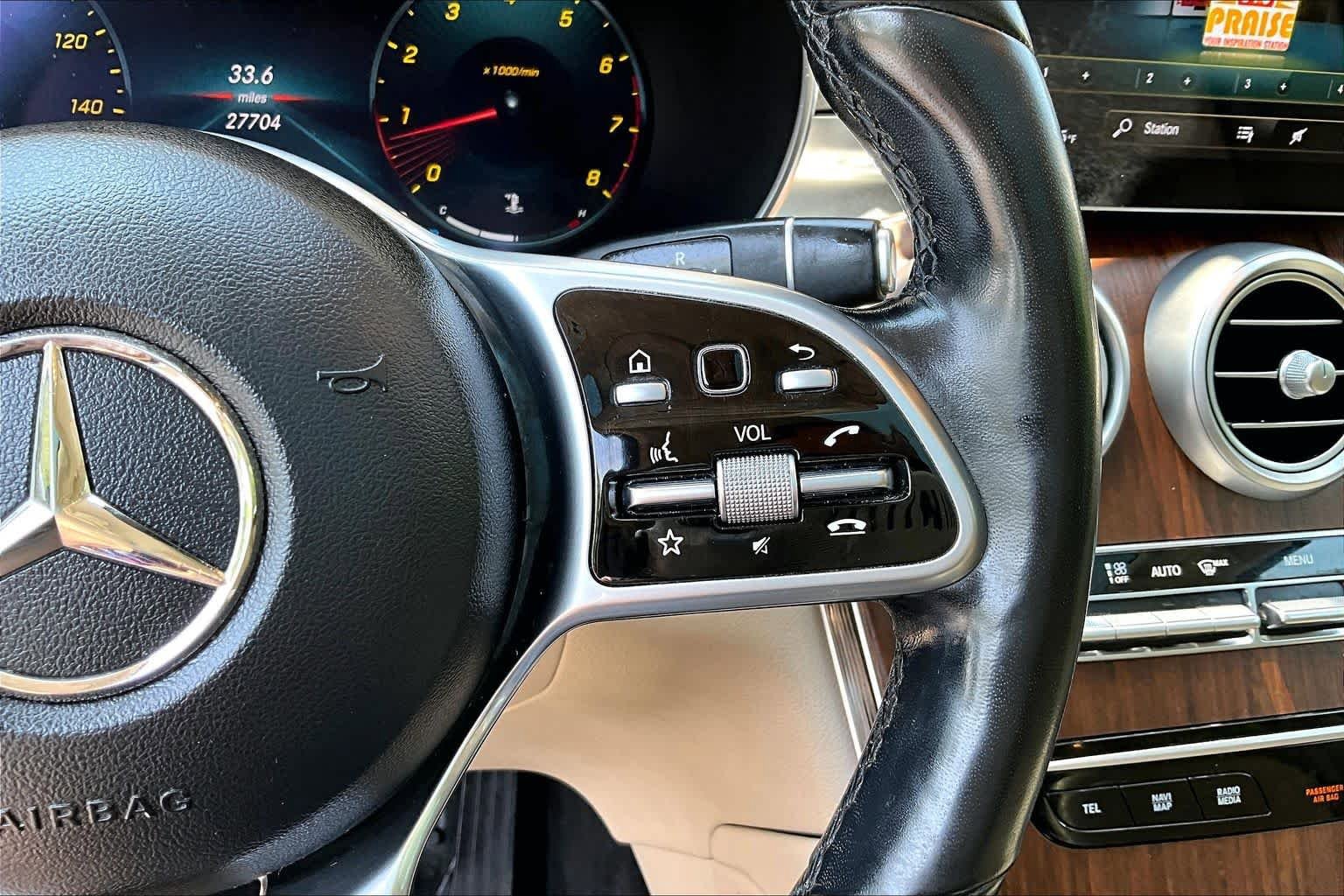 Certified 2022 Mercedes-Benz GLC 300 4MATIC w/ Driver Assistance Package image 25