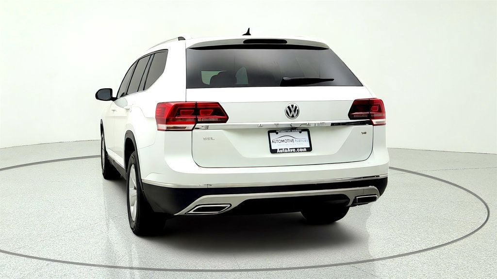 Used 2018 Volkswagen Atlas SEL FWD image 6