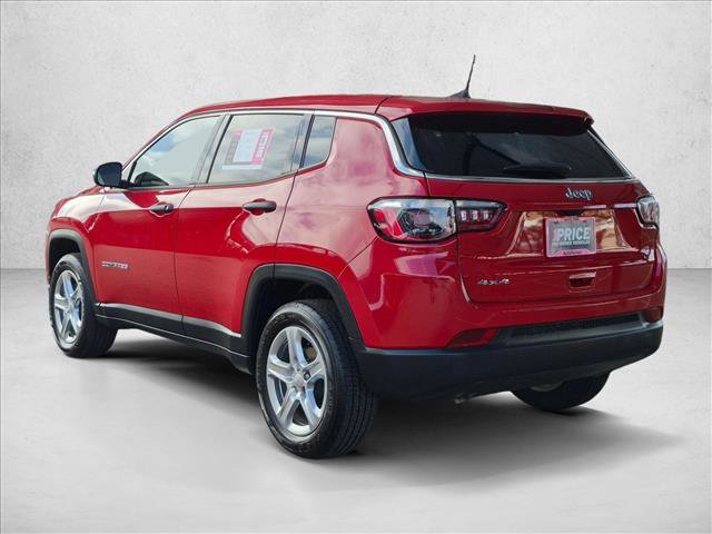Used 2023 Jeep Compass Sport AWD/4WD image 7