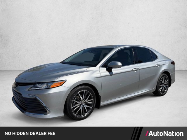 Used 2022 Toyota Camry XLE