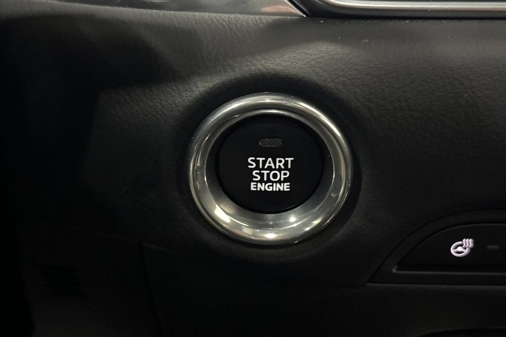 Used 2025 MAZDA CX-5 Signature AWD/4WD image 27