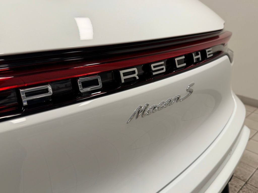 New 2026 Porsche Macan S AWD/4WD image 31