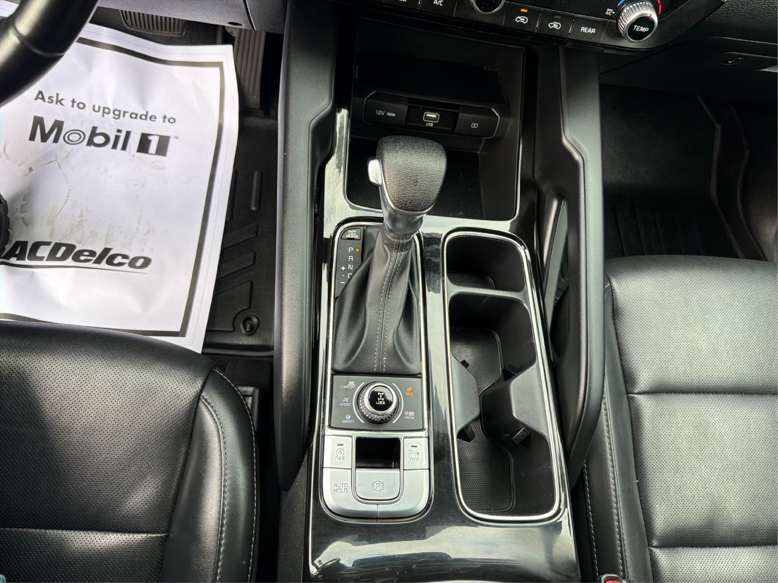 Used 2020 Kia Telluride LX AWD/4WD image 16