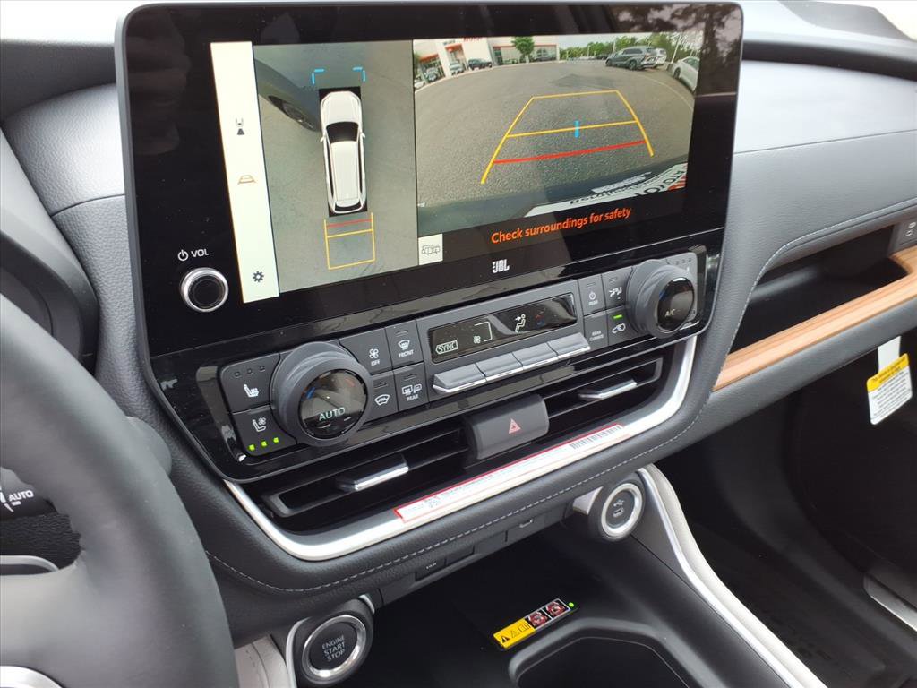 New 2026 Toyota Grand Highlander Platinum AWD/4WD image 19