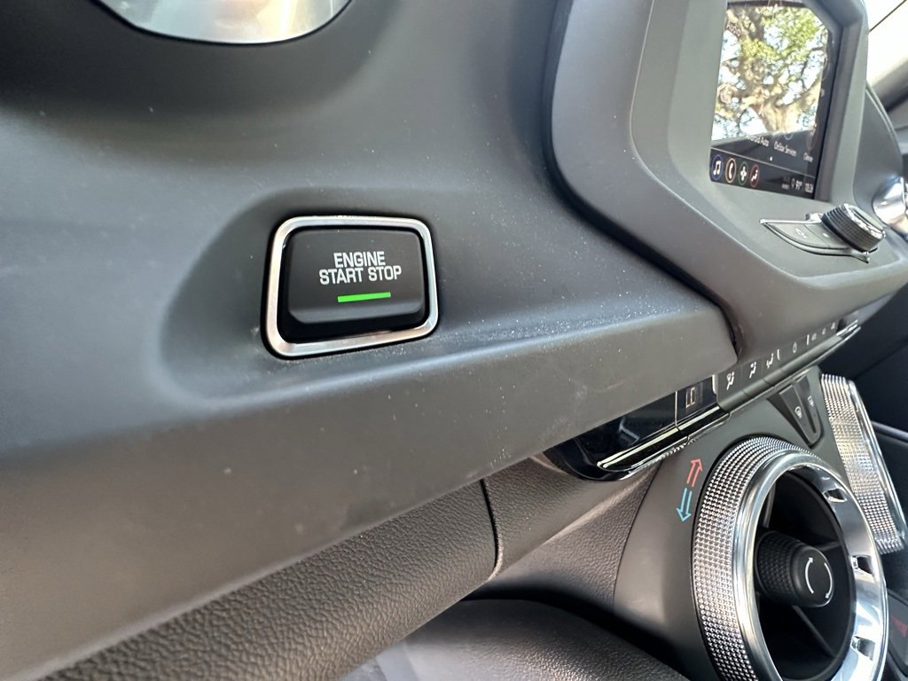 Used 2023 Chevrolet Camaro LT image 21