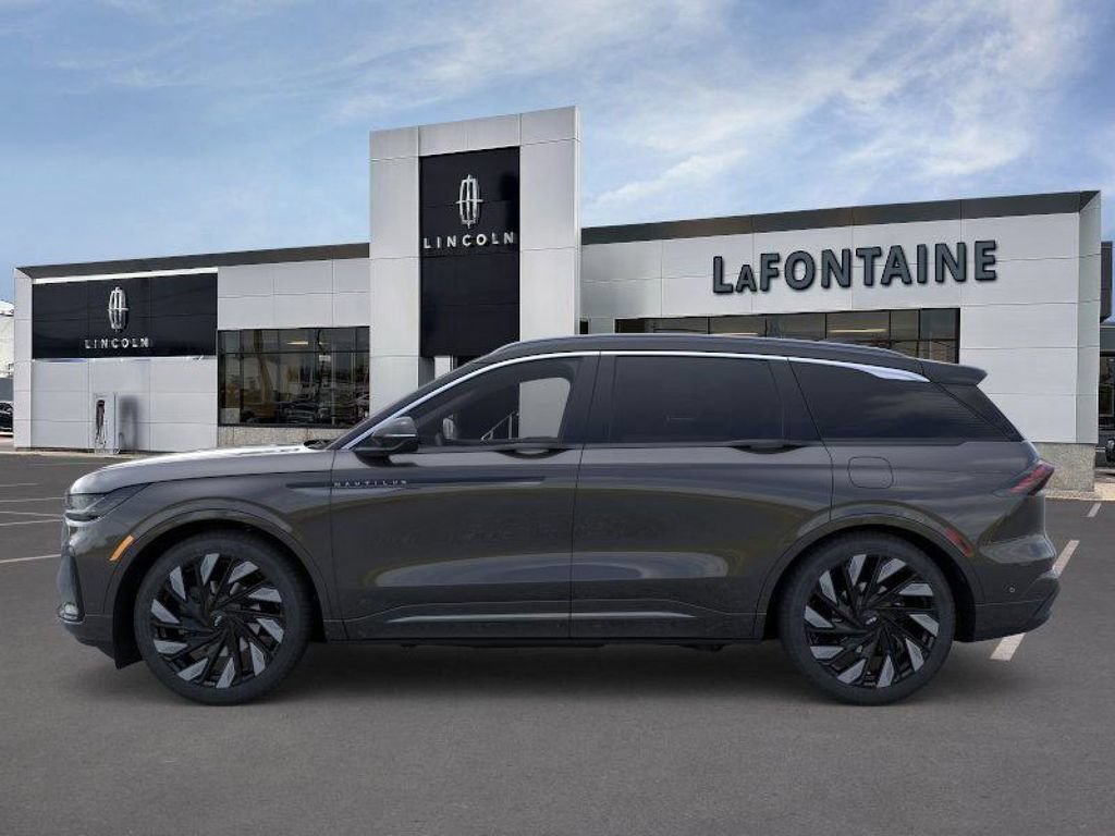 New 2024 Lincoln Nautilus Black Label w/ Jet Appearance Package (87T) AWD/4WD image 3