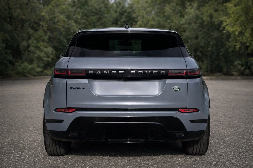 Used 2023 Land Rover Range Rover Evoque R-Dynamic S AWD/4WD image 8