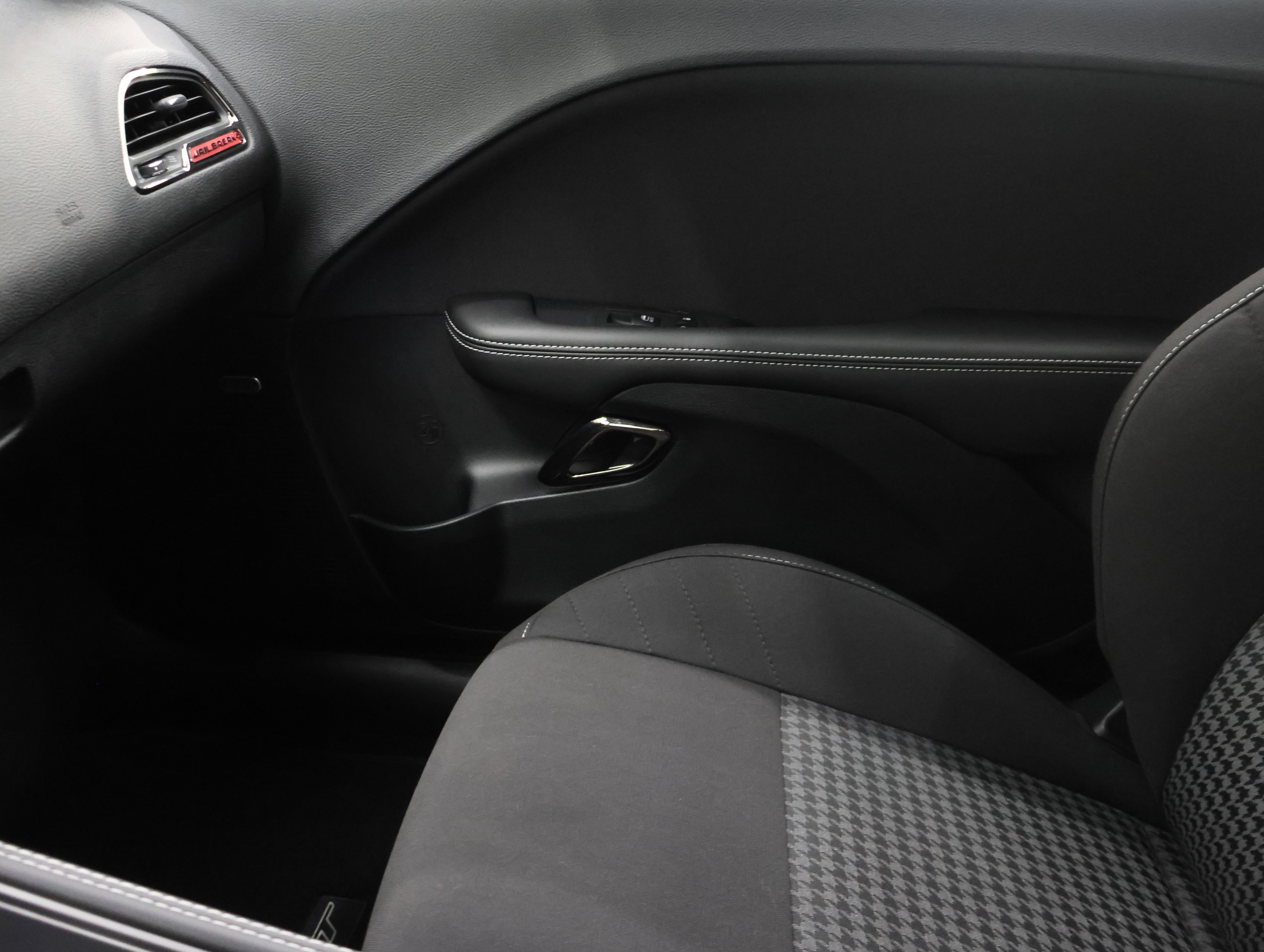 Used 2023 Dodge Challenger SRT Hellcat RWD image 12
