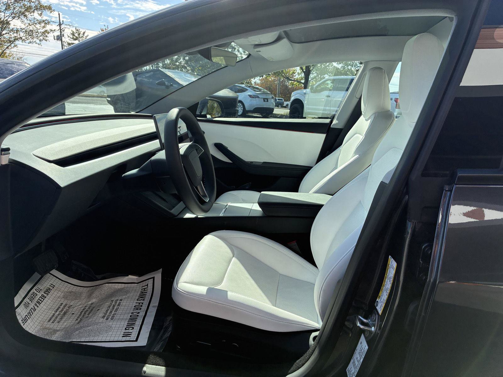 Used 2025 Tesla Model 3 Long Range RWD image 19
