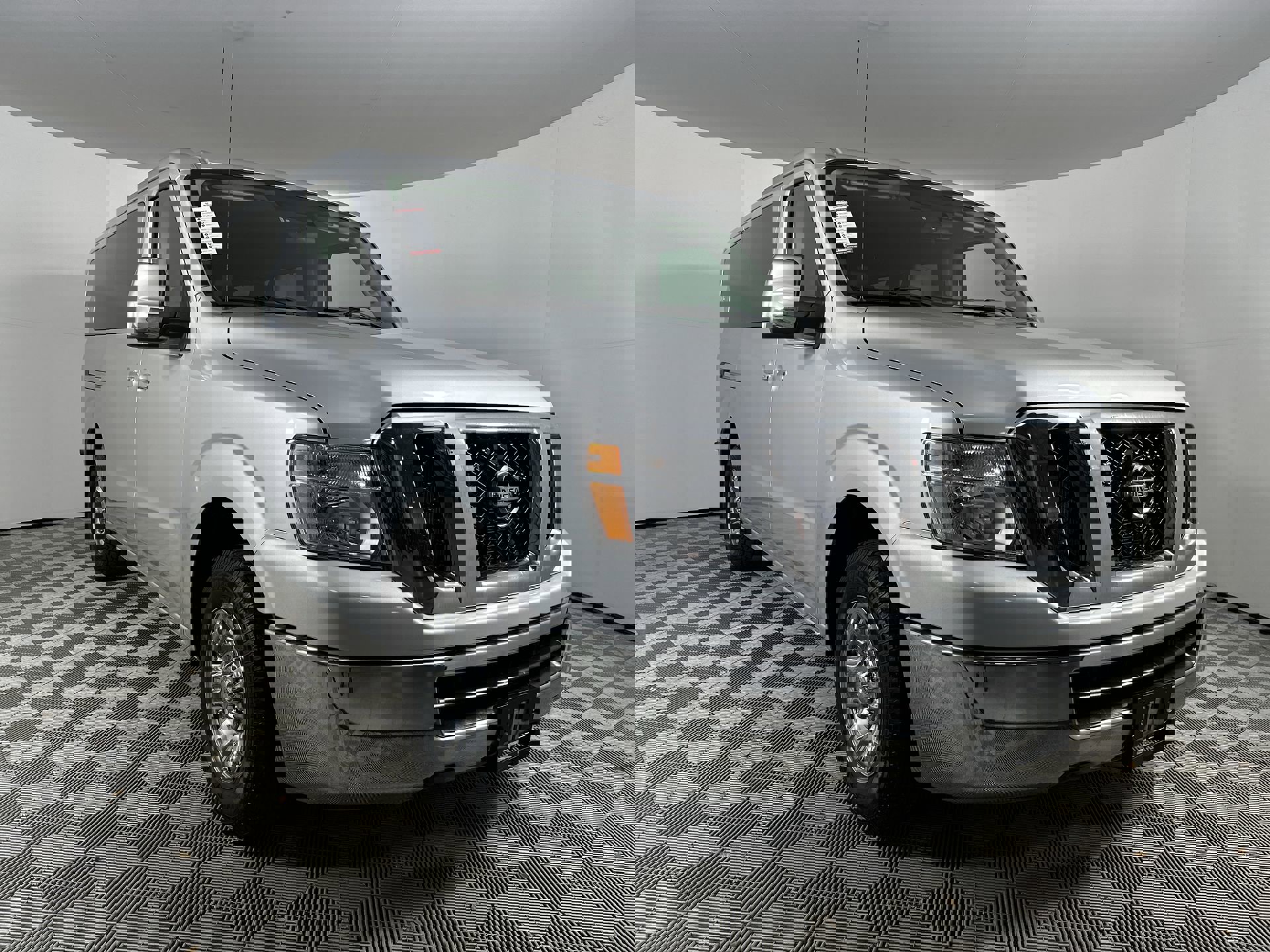 Used 2018 Nissan NV 3500 SV w/ Navigation Package video 2