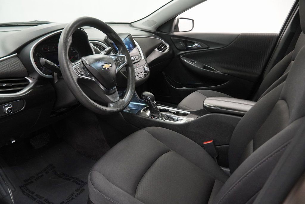 Used 2024 Chevrolet Malibu LT image 18