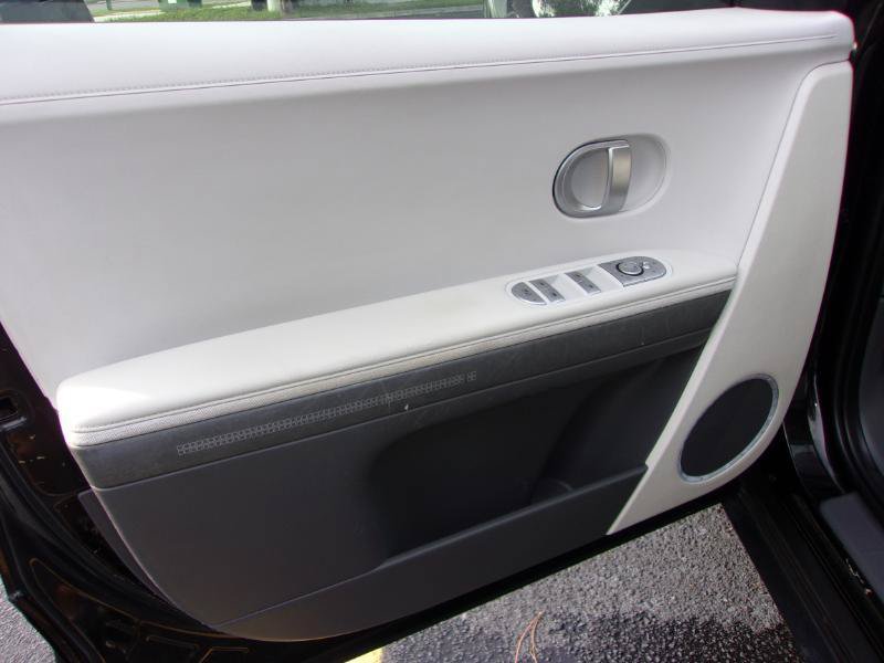 Used 2022 Hyundai Ioniq 5 SEL w/ Cargo Package RWD image 16
