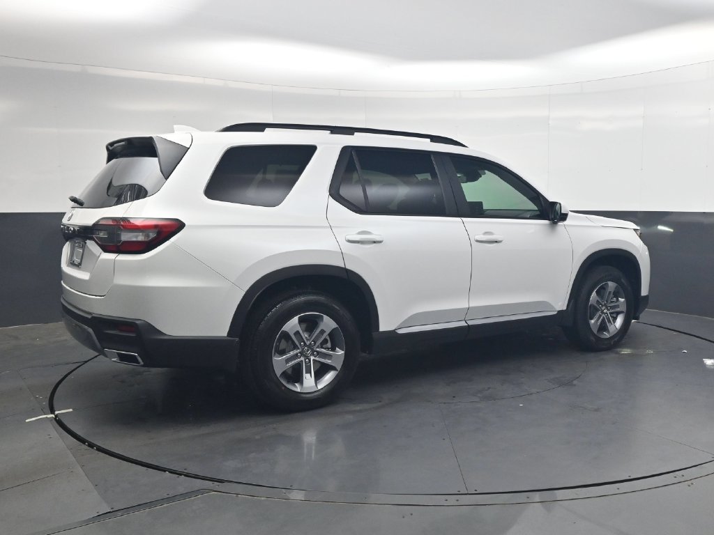 New 2026 Honda Pilot EX-L image 4