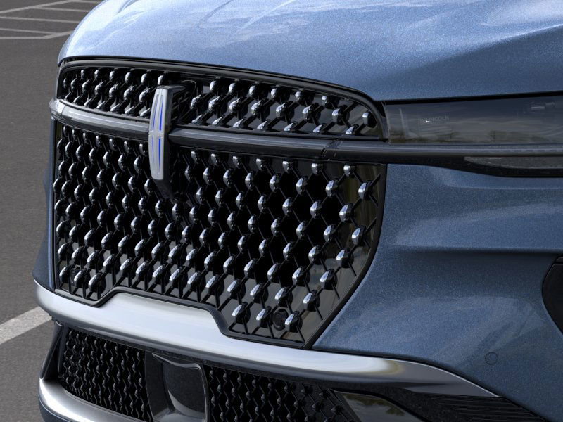 New 2026 Lincoln Nautilus Reserve AWD/4WD image 17