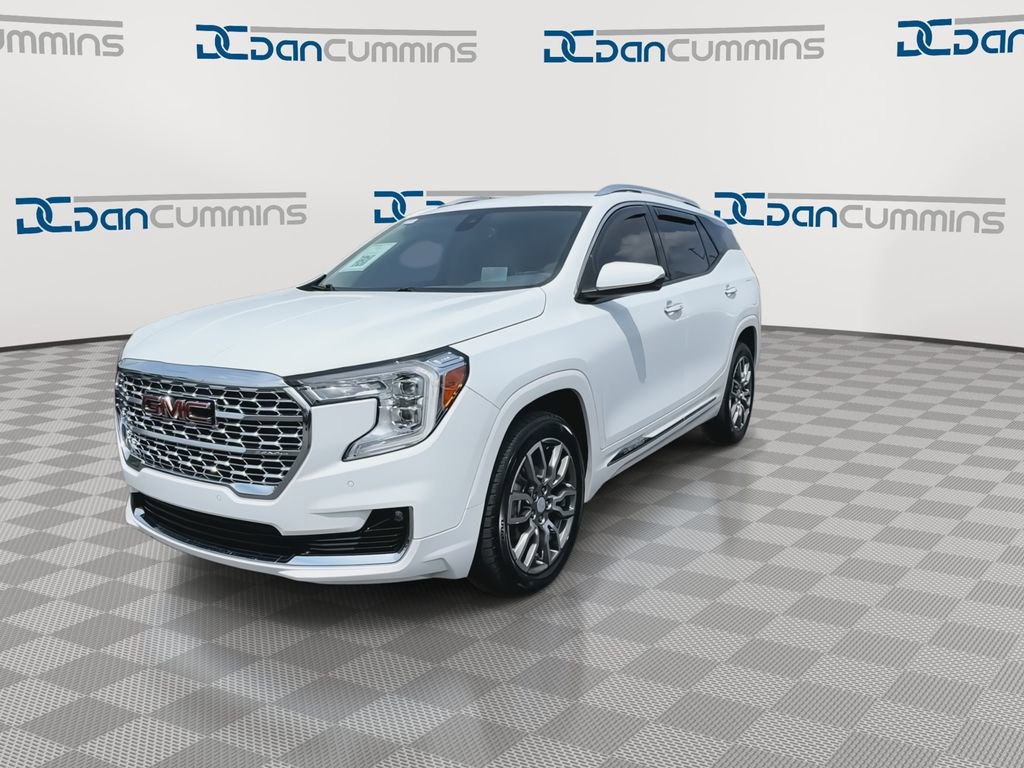 Used 2022 GMC Terrain Denali AWD/4WD image 4