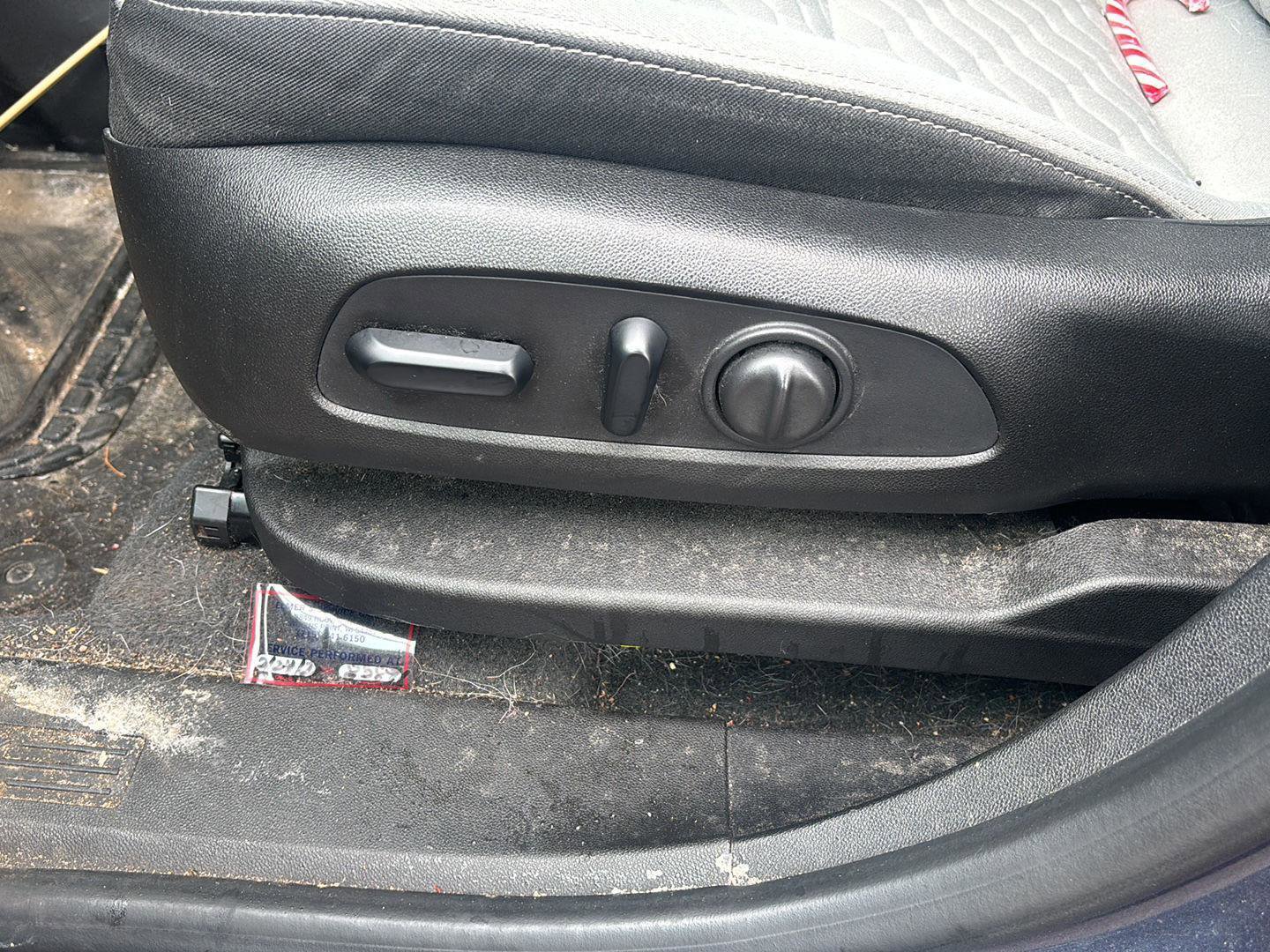 Used 2018 Chevrolet Equinox LT image 18