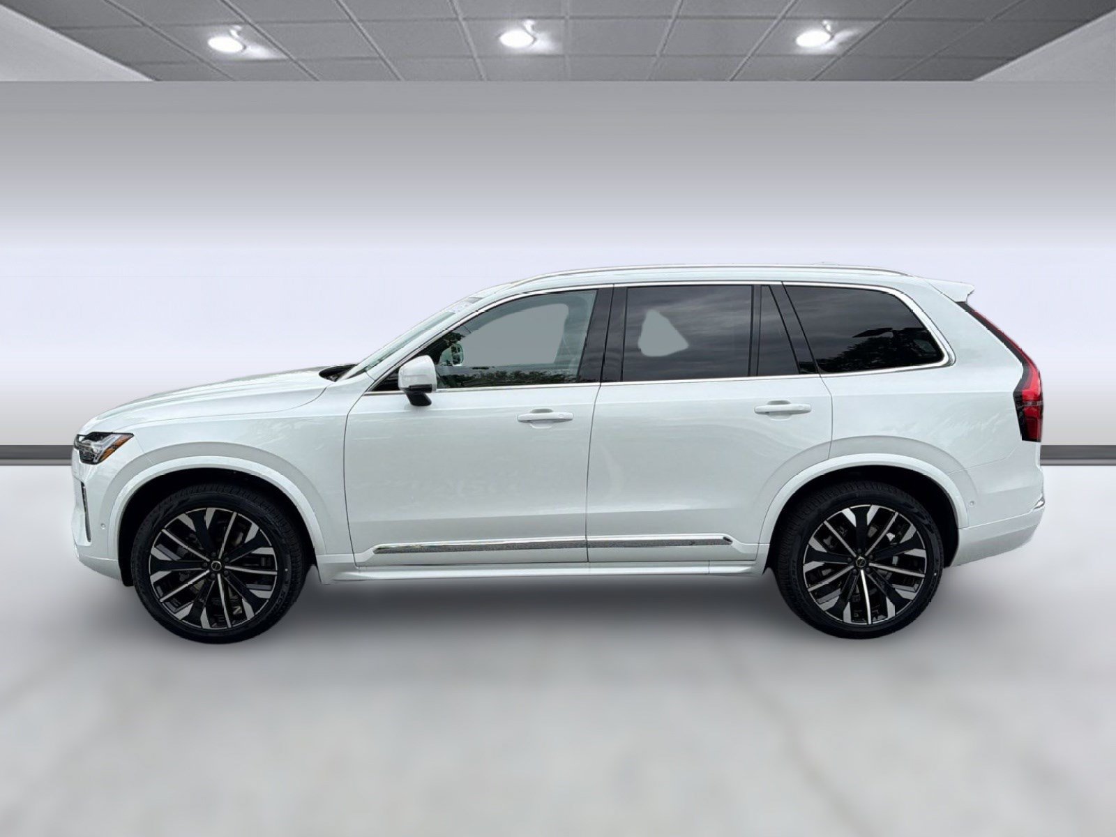 New 2026 Volvo XC90 B6 Plus w/ Protection Package AWD/4WD image 2