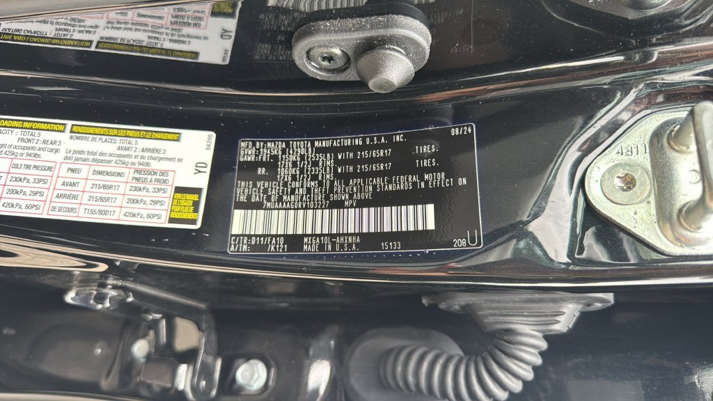 Used 2024 Toyota Corolla Cross L FWD image 23