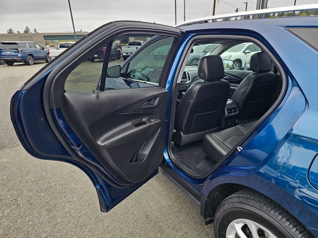 Used 2021 Chevrolet Equinox LT AWD/4WD image 22