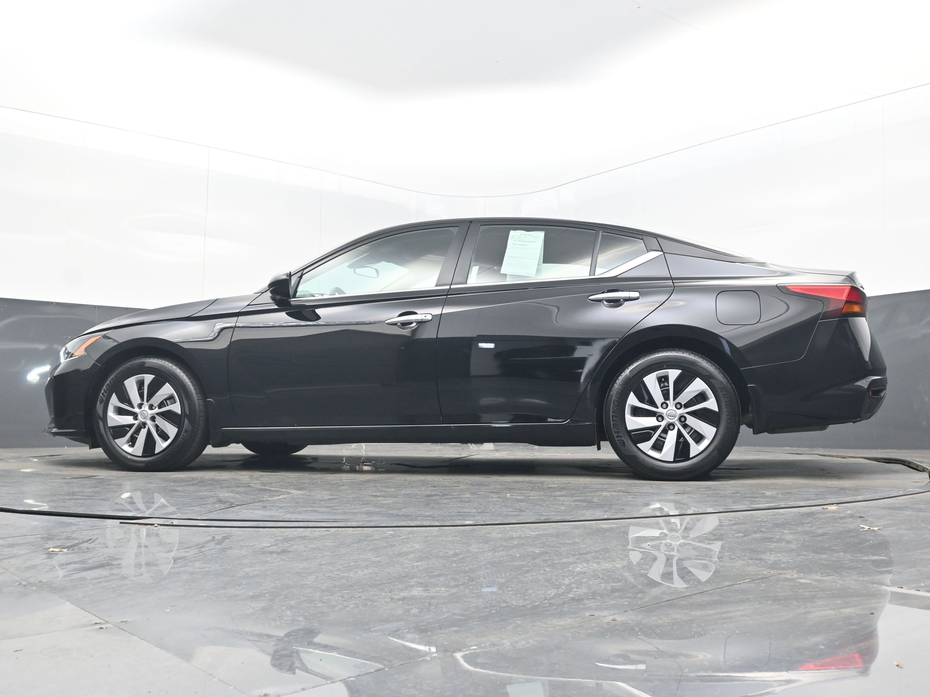 Certified 2025 Nissan Altima 2.5 S image 25