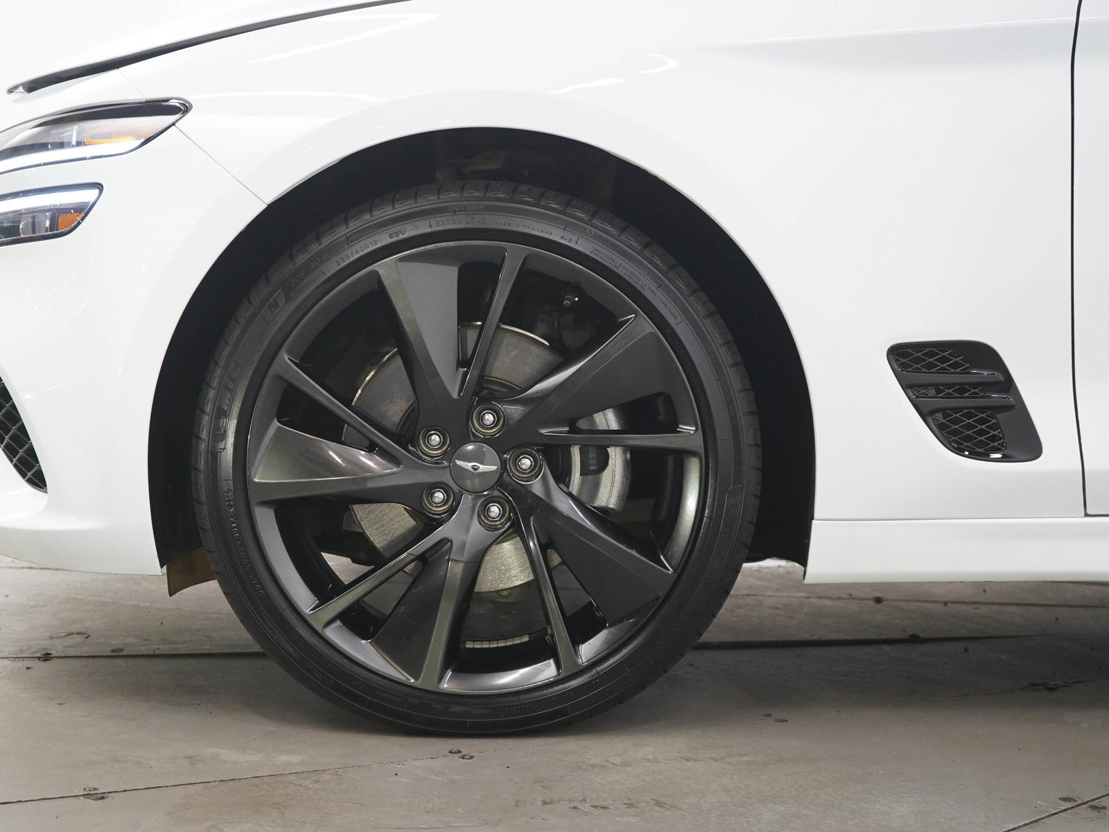 Used 2023 Genesis G70 2.0T w/ Sport Prestige Package AWD/4WD image 28