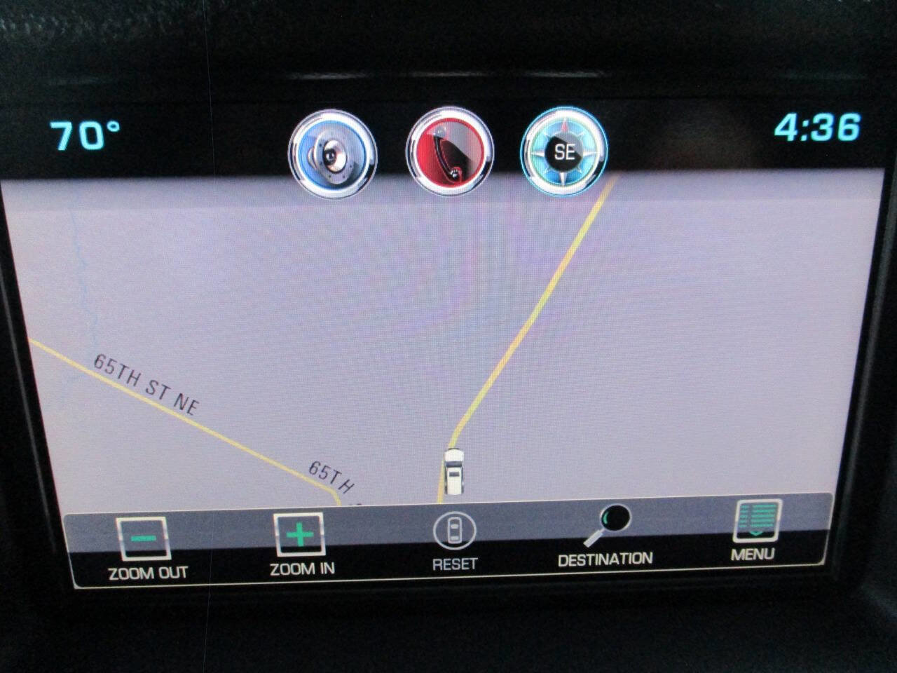 Used 2015 Chevrolet Suburban LT image 39