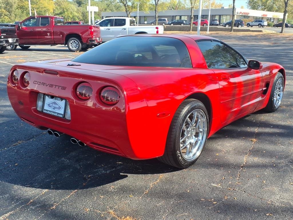 Used 2001 Chevrolet Corvette Coupe w/ Preferred Equipment Group1 image 8
