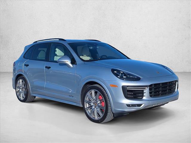 Used 2017 Porsche Cayenne GTS image 3