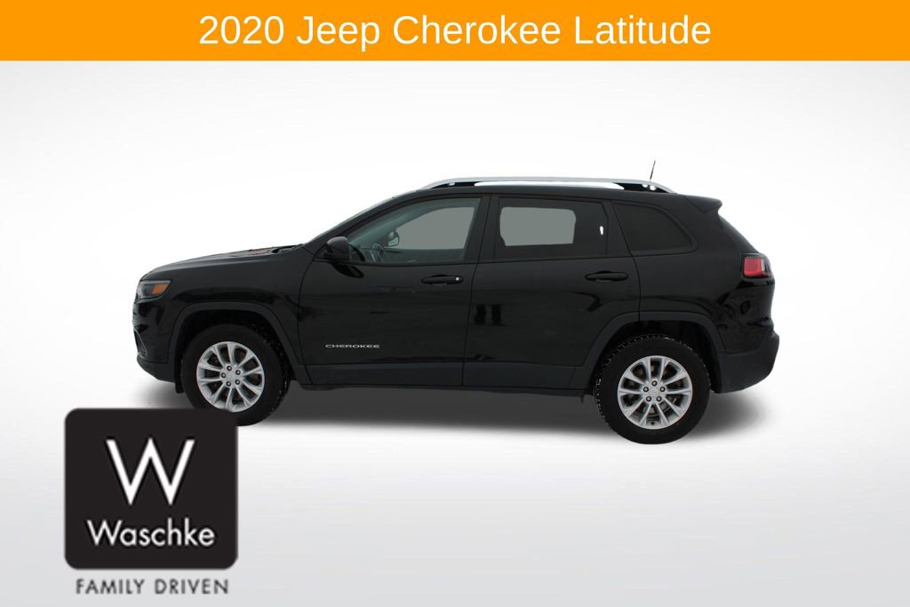 Used 2020 Jeep Cherokee Latitude w/ Cold Weather Group image 4