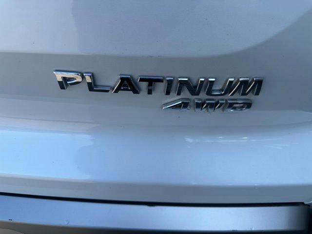 Used 2025 Nissan Pathfinder Platinum AWD/4WD image 26