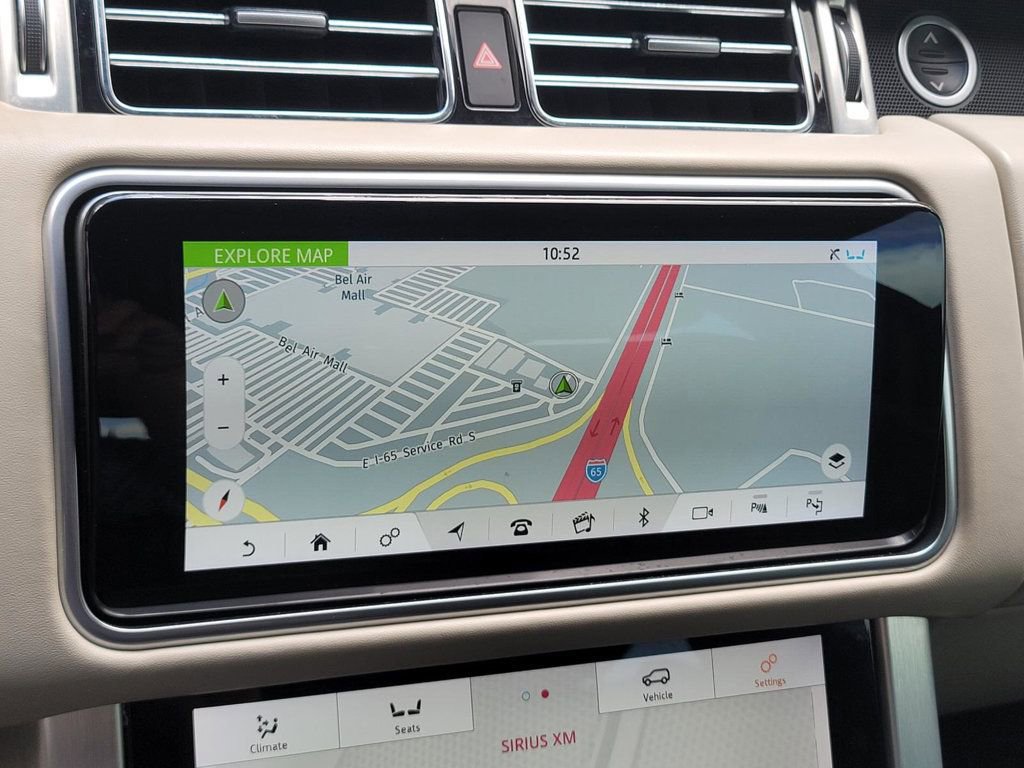 Used 2020 Land Rover Range Rover Long Wheelbase HSE image 17