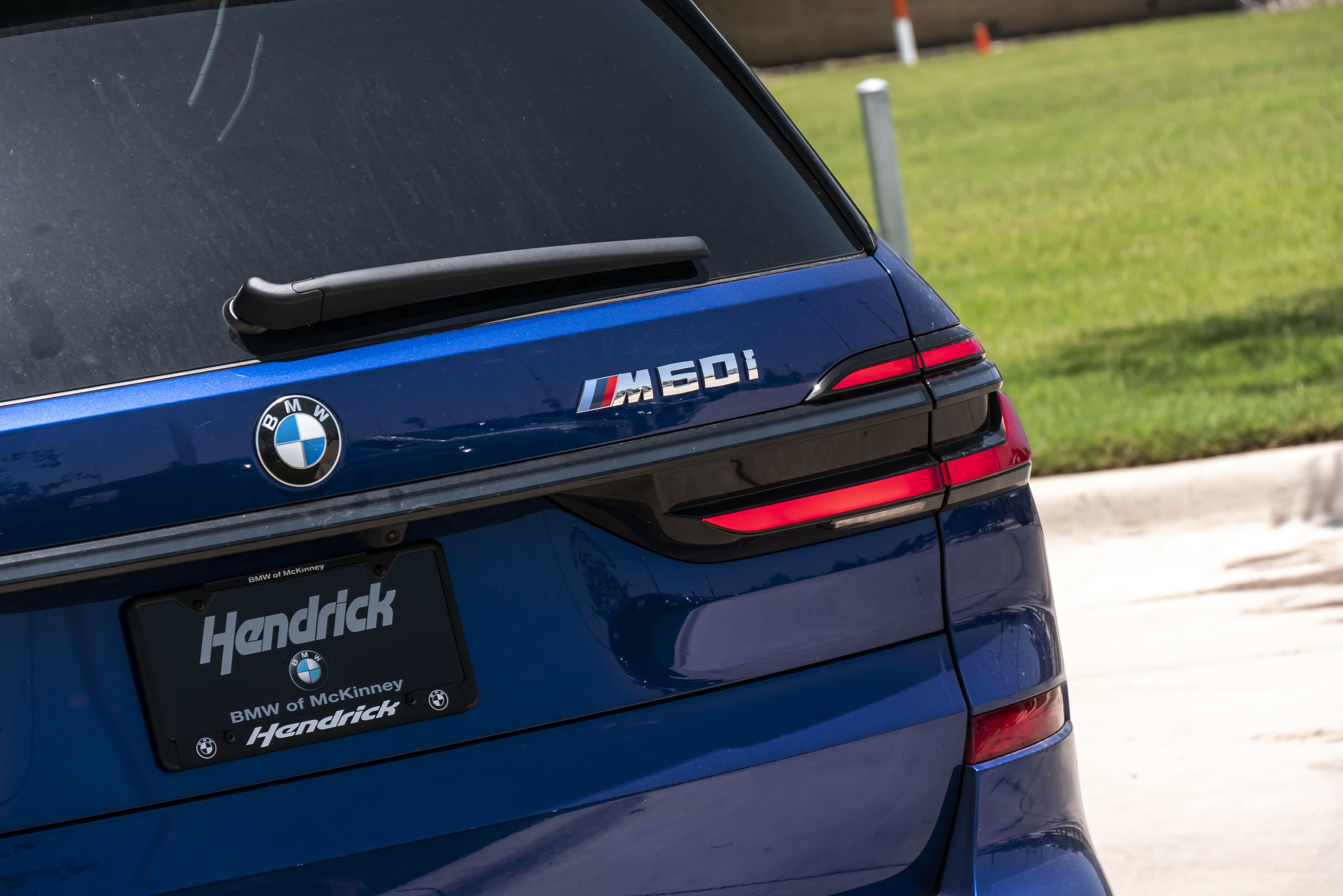 New 2026 BMW X7 M60i image 6