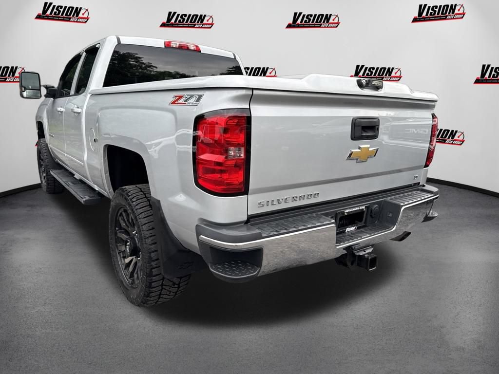 Used 2015 Chevrolet Silverado 2500 LT w/ LT Convenience Package AWD/4WD image 7