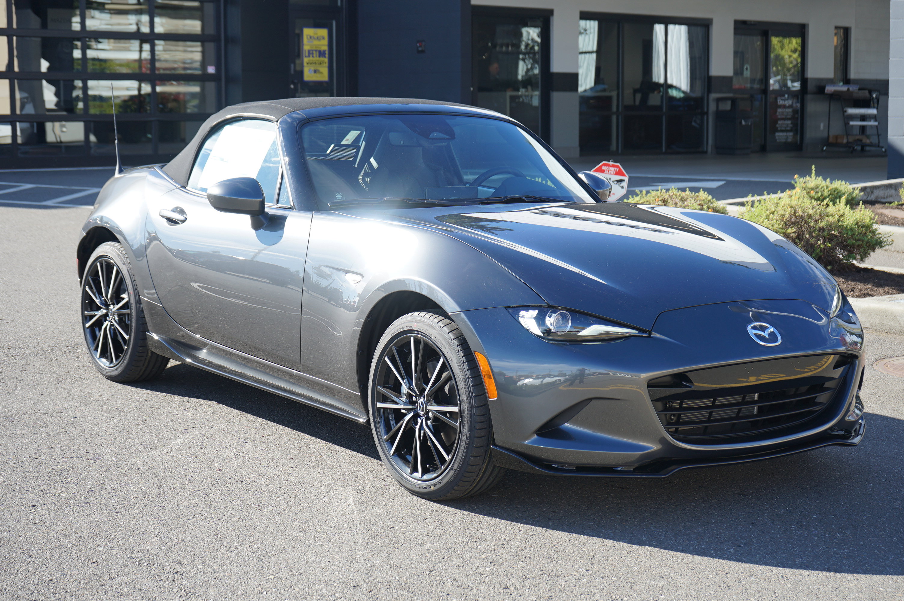 New 2025 MAZDA MX-5 Miata Grand Touring w/ Appearance Package