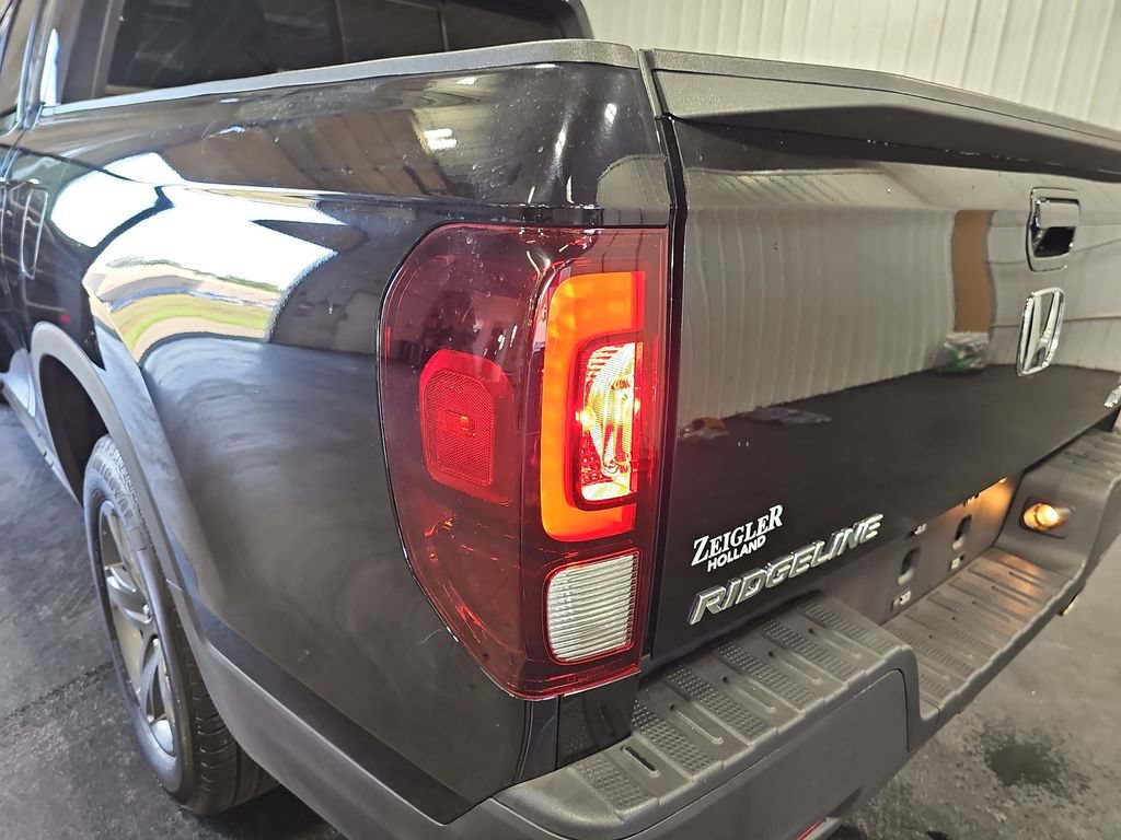 Used 2023 Honda Ridgeline RTL image 35
