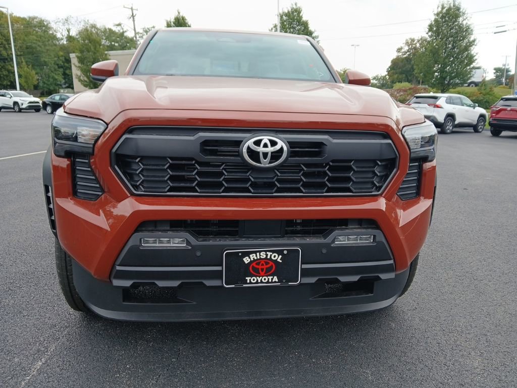 New 2025 Toyota Tacoma TRD Off-Road image 18