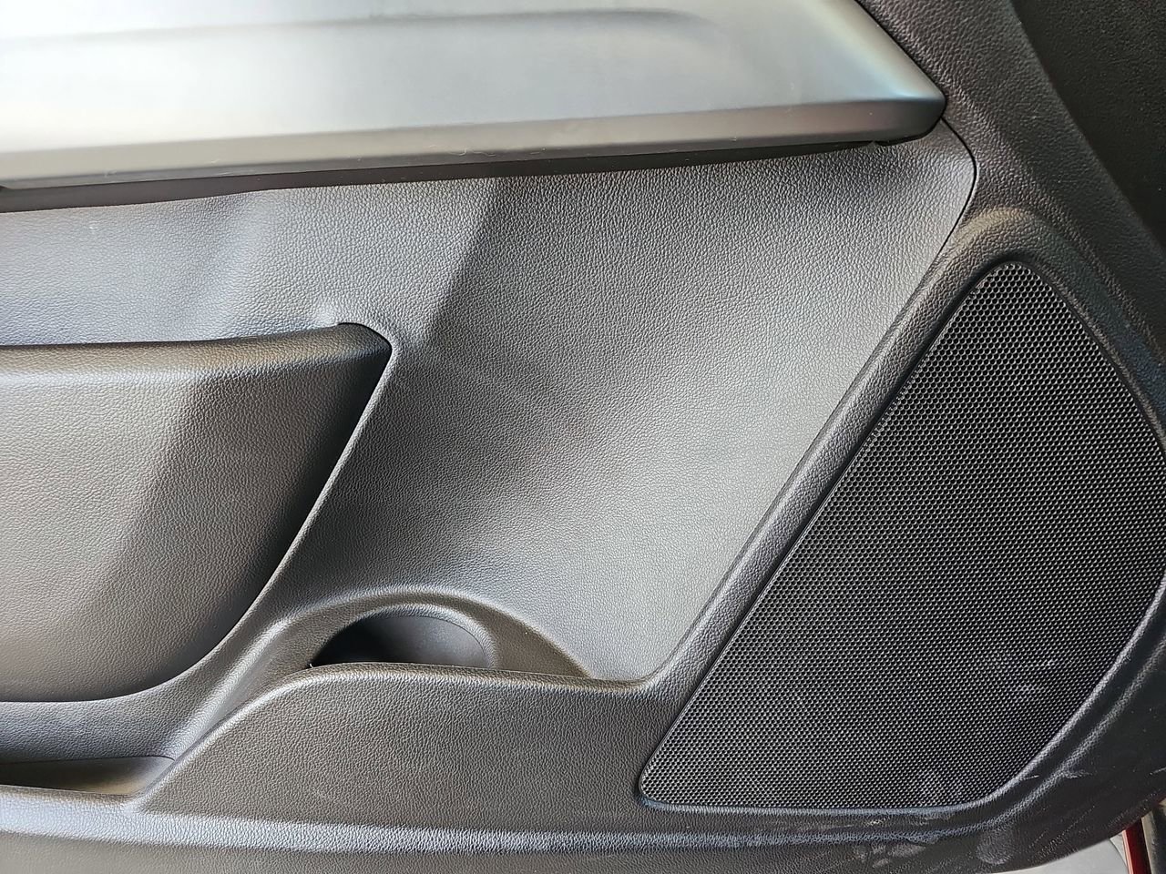 Used 2019 Chevrolet Colorado LT w/ LPO, Premium Interior Package AWD/4WD image 32