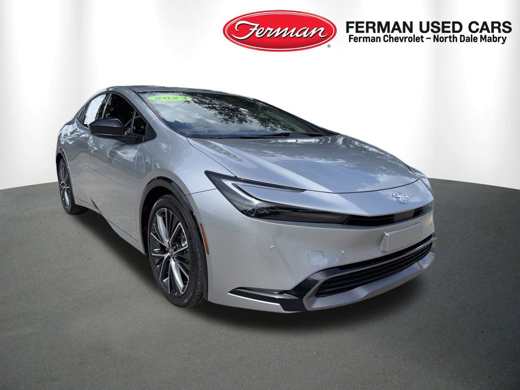 Used 2023 Toyota Prius XLE FWD image 1