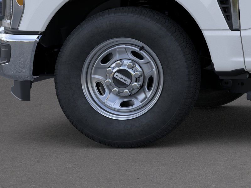 New 2026 Ford F350 XL w/ XL Chrome Package image 19