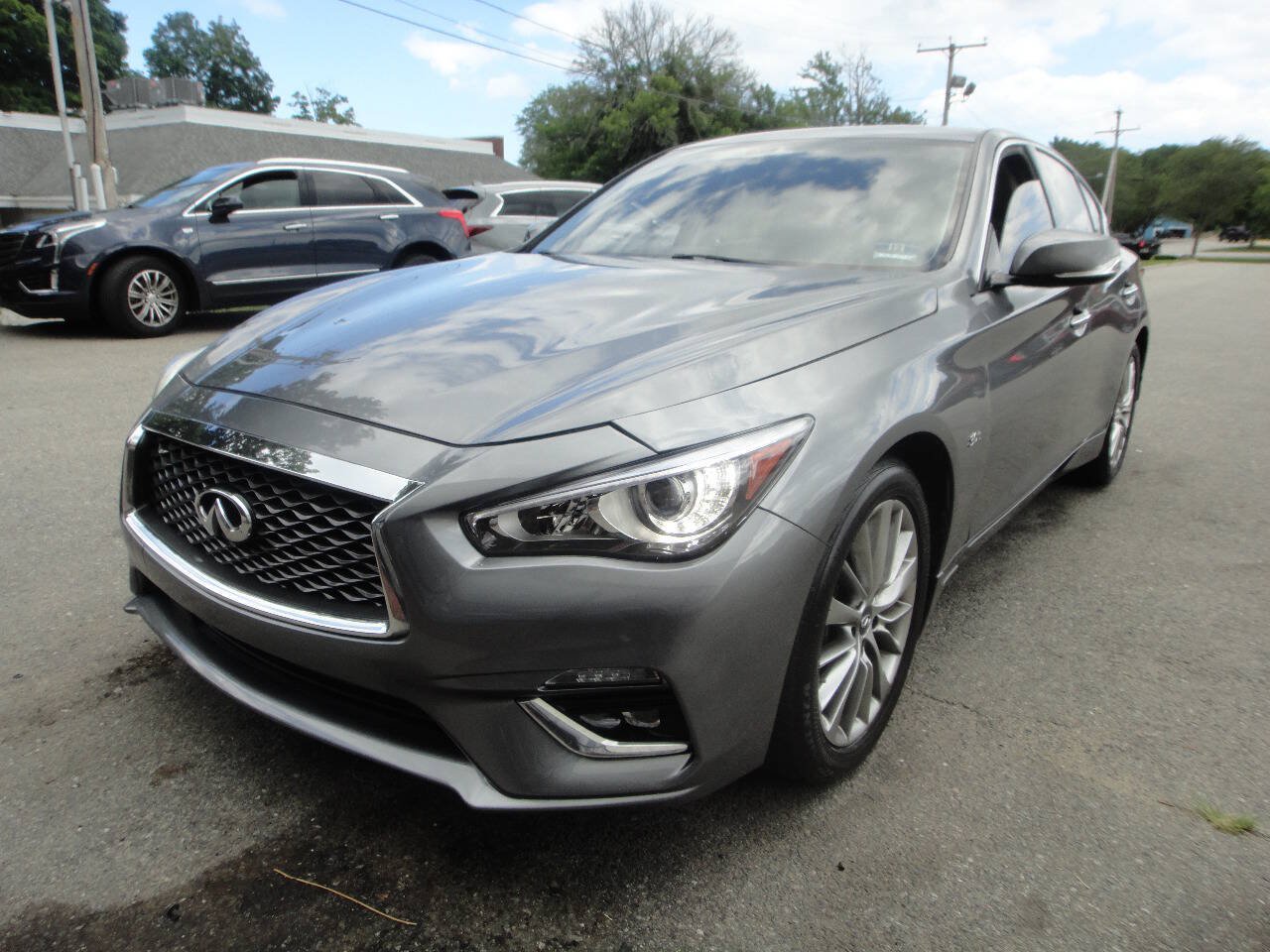 Used 2019 INFINITI Q50 Luxe w/ Essential Package (3.0T Luxe)