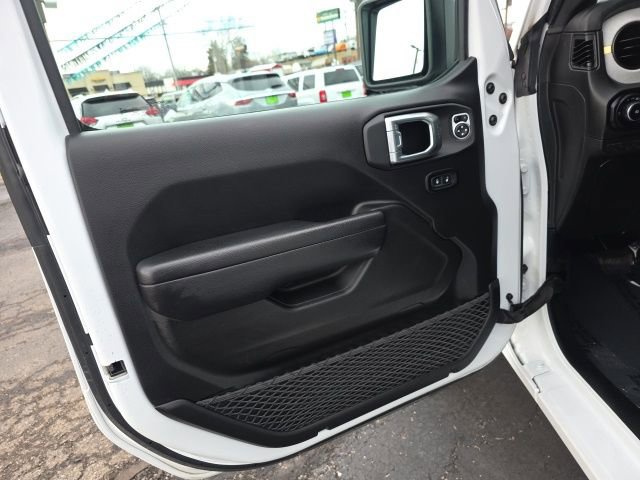 Used 2024 Jeep Wrangler Sport S image 10