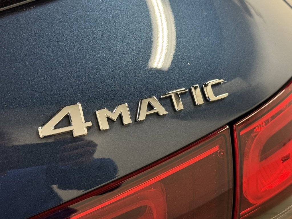 Used 2023 Mercedes-Benz GLA 250 4MATIC image 11