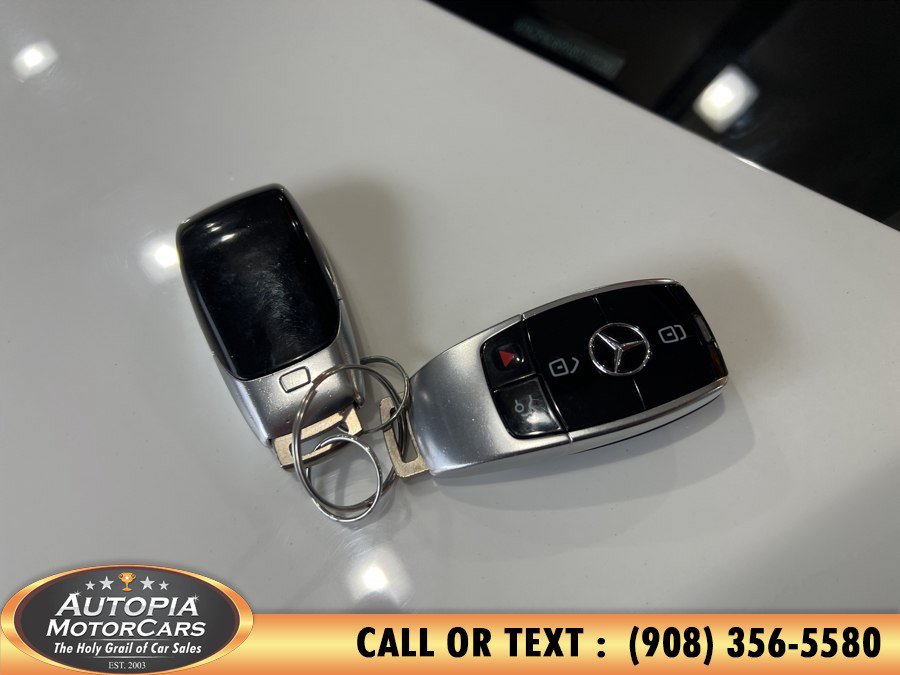 Used 2022 Mercedes-Benz E 350 Sedan w/ AMG Line Exterior image 43