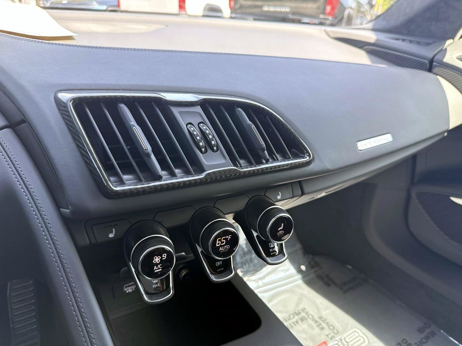 Used 2018 Audi R8 V10 plus AWD/4WD image 21
