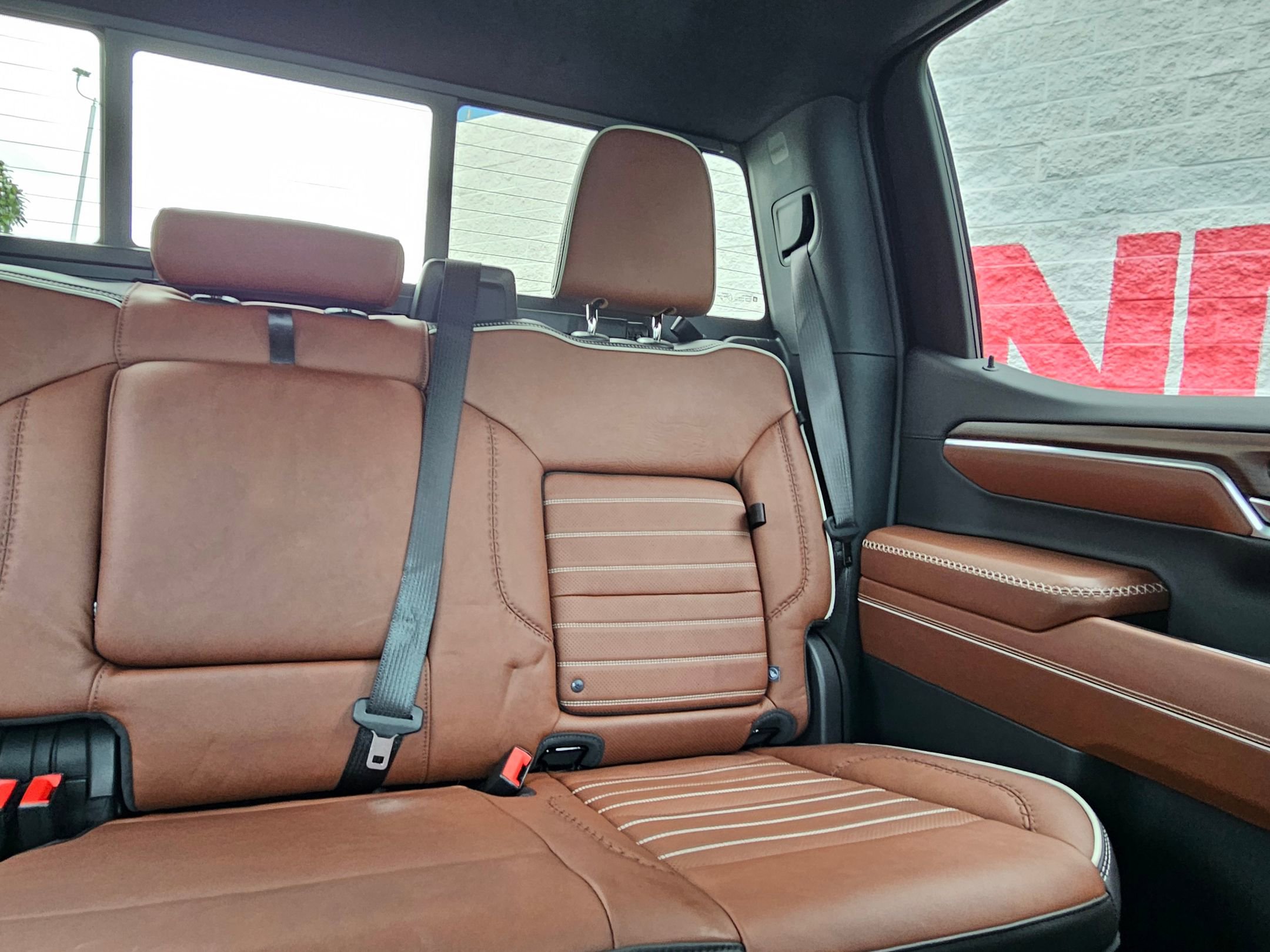Used 2025 GMC Sierra 1500 Denali Ultimate AWD/4WD image 26