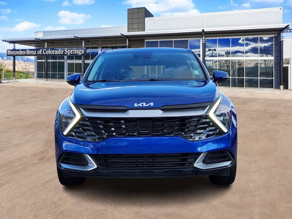 Used 2023 Kia Sportage EX image 2